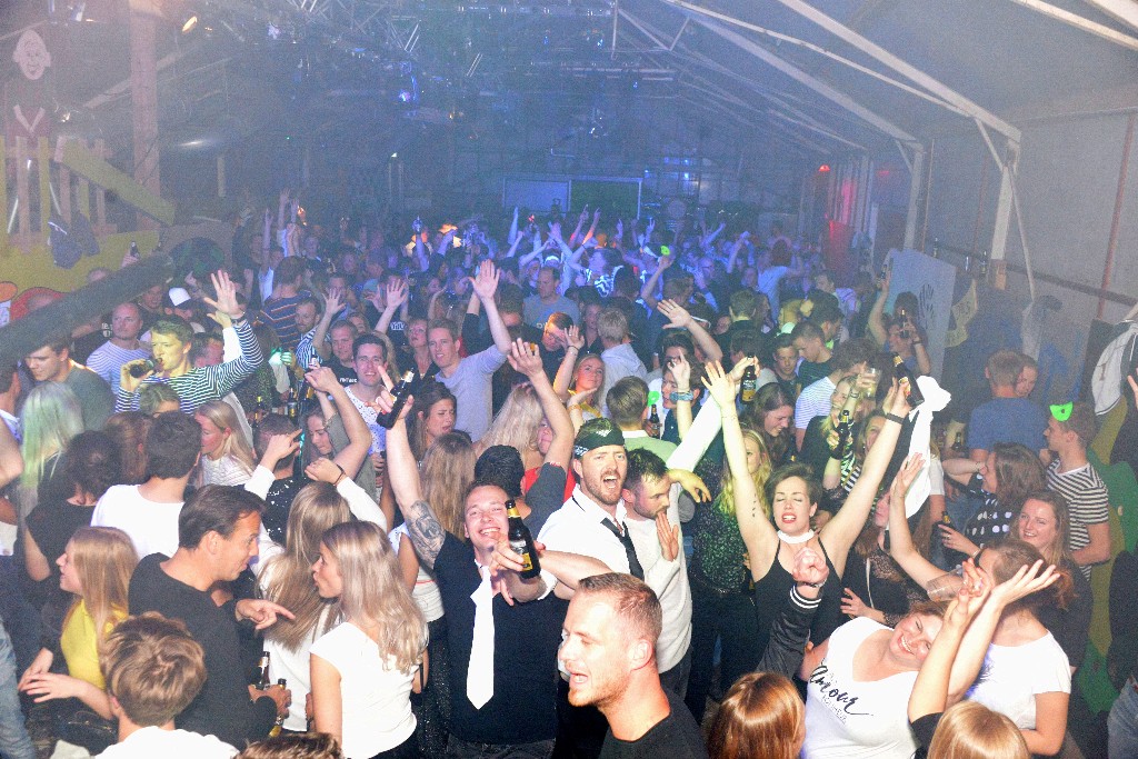 ../Images/Feest zonder naam 2019 153.jpg